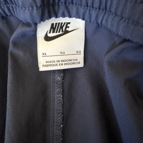 Nike Woven Tech Pants- Blue XL - Picture 4 of 4
